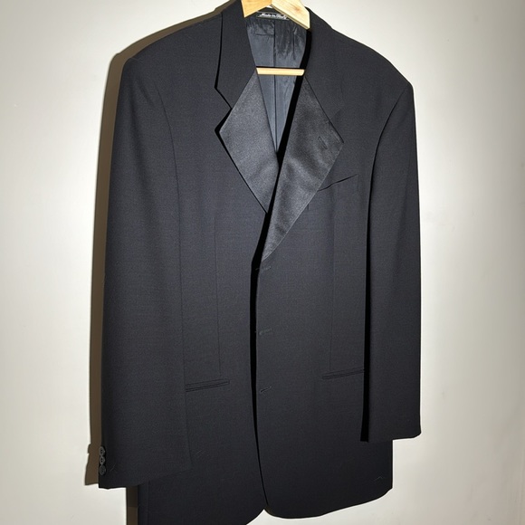 Giorgio Armani Mens 3 Button Tuxedo Jacket - Picture 2 of 11